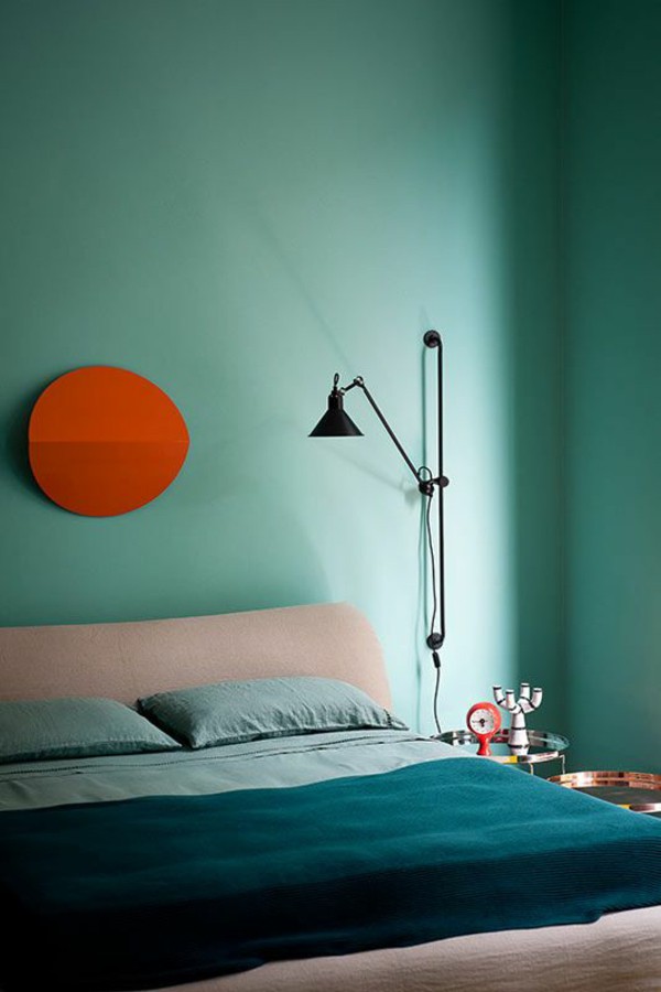 turquoise-color-range-wall-paints-bedroom-bed
