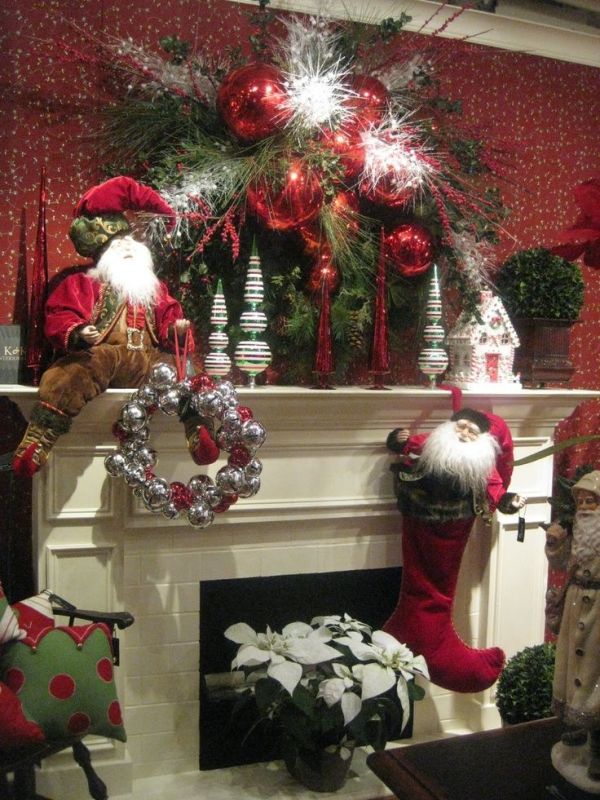 beautiful-christmas-fireplace-mantel-ideas