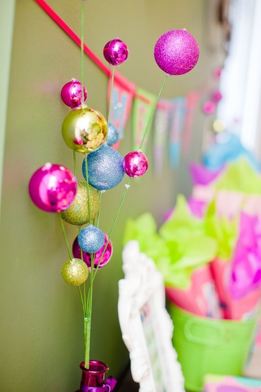 bright-color-christmas-decorations