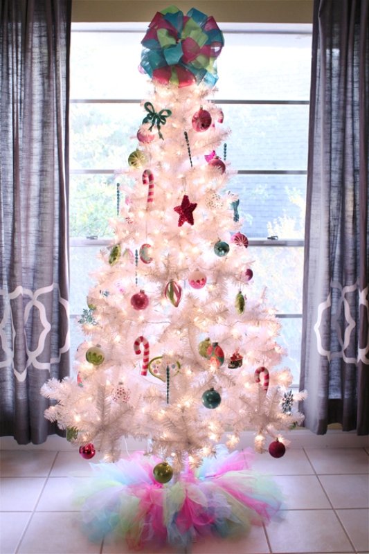 colorful-christmas-tree-decorations-ideas