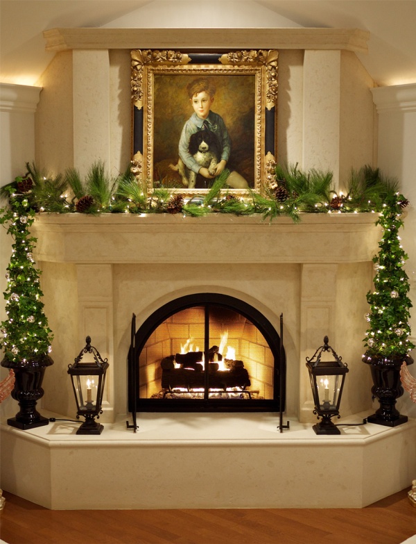 cool-fireplace-mantel-christmas-decorating-ideas