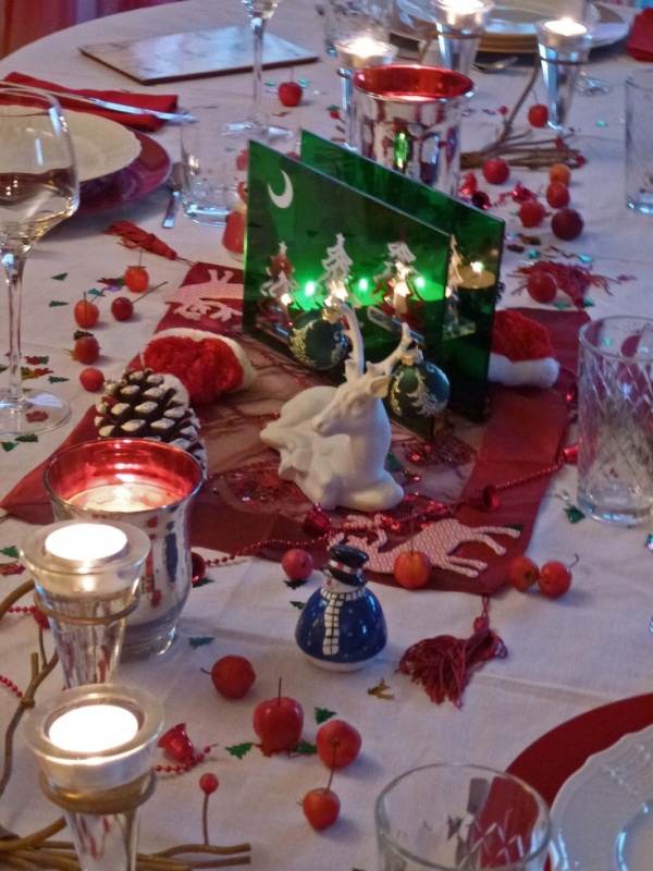 cute-christmas-table-decorations