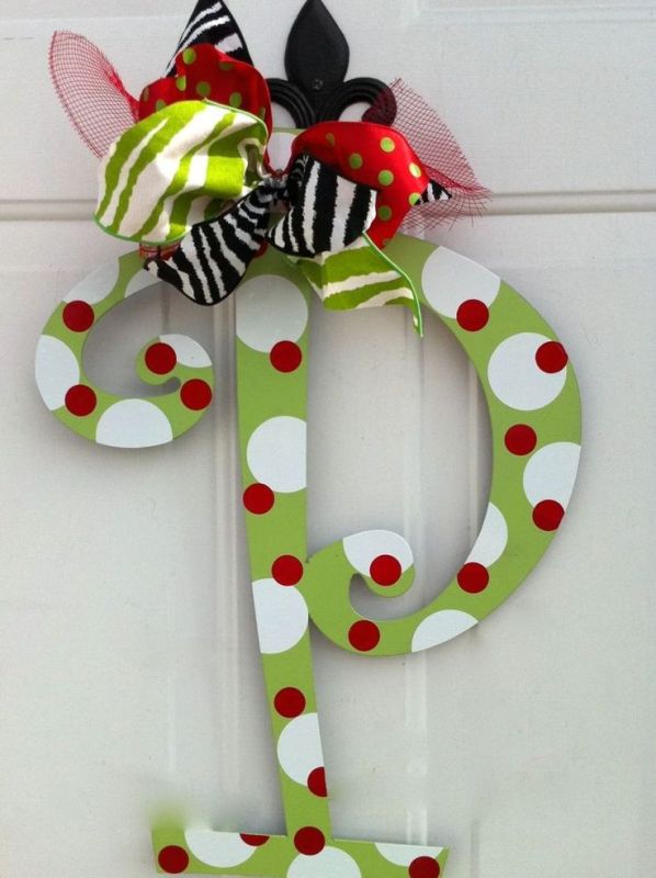 cute-easy-christmas-door-decoration