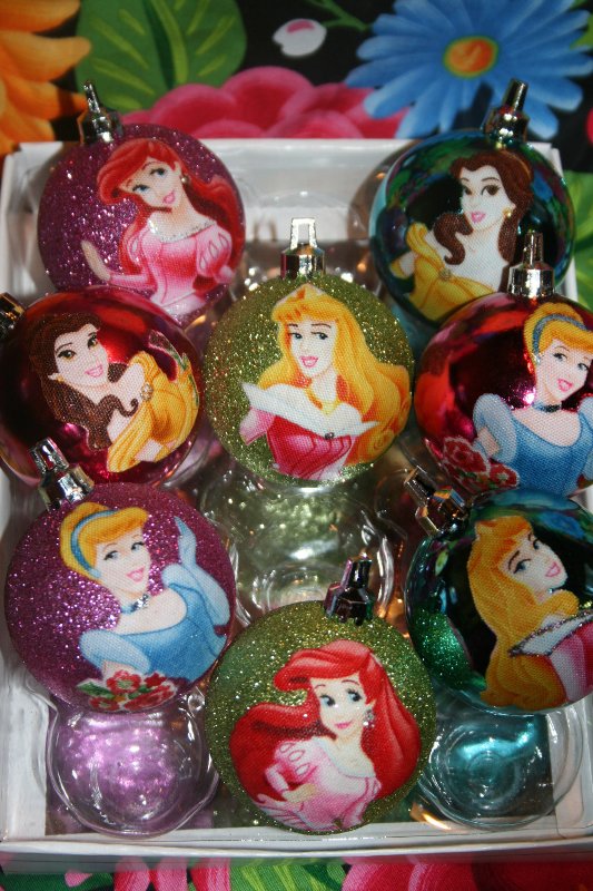 disney-princess-christmas-ornaments