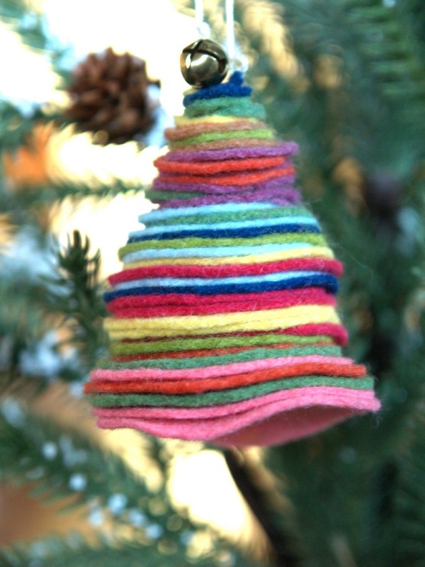 felt-christmas-tree-ornaments-to-make