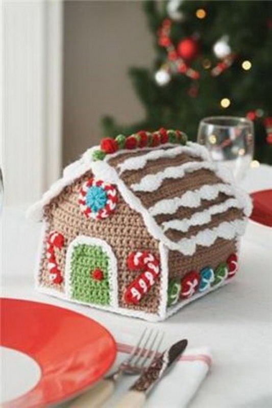 free-crochet-gingerbread-house-pattern