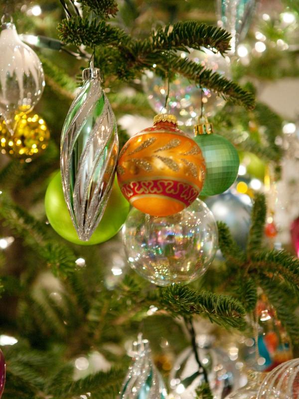 hgtv-christmas-decorating-idea-tree