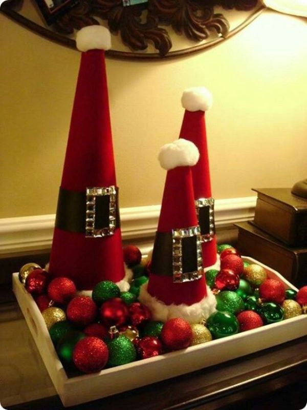 santa-hat-decorations