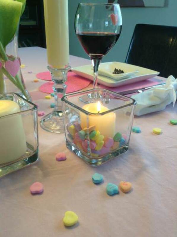 decorating-a-table-for-valentines-day