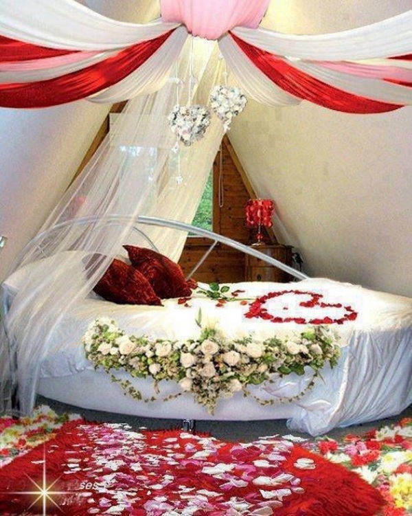 valentine-romantic-bedroom-decorating-ideas-2016
